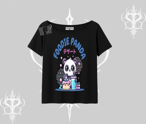 Kayık Yaka Tshirt Foodie Panda Tatlı ve Sevimli Panda Baskılı