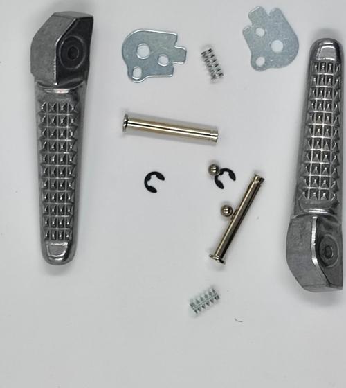 FR020 1991-2005 Honda CBR 1100 XX Uyumlu Arka Basamak Set Sağ Sol Takım
