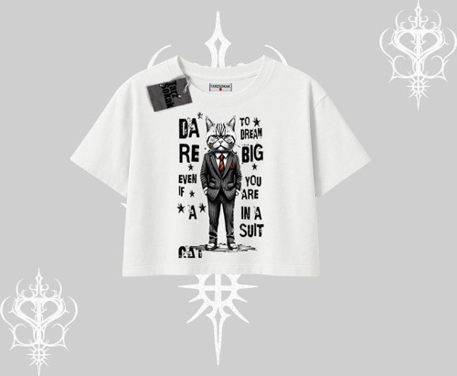 Dream Big Yazılı Takım Elbiseli Kedi Baskılı Oversize Crop Tshirt