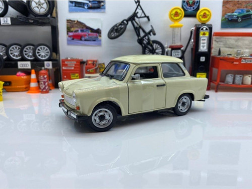 1:24 Ölçek Trabant 601 Model Araba