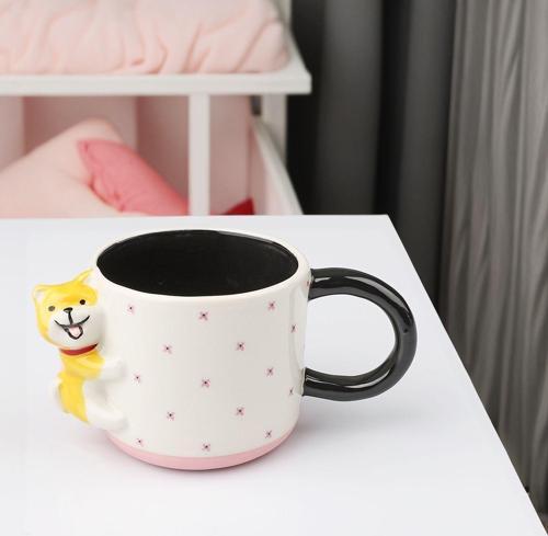 Kosova Köpek Figürlü Seramik Kupa – Sevimli Tasarım, Keyifli İçim