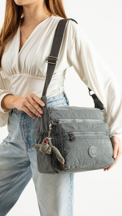 Kadın Postacı Çanta Hafif Klinkır Kumaş Çok Cepli Çapraz Askılı Omuz Çantası 30*25 Cm Günlük Çanta