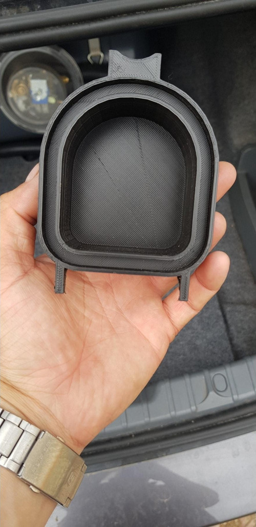 E90 Far Kapağı