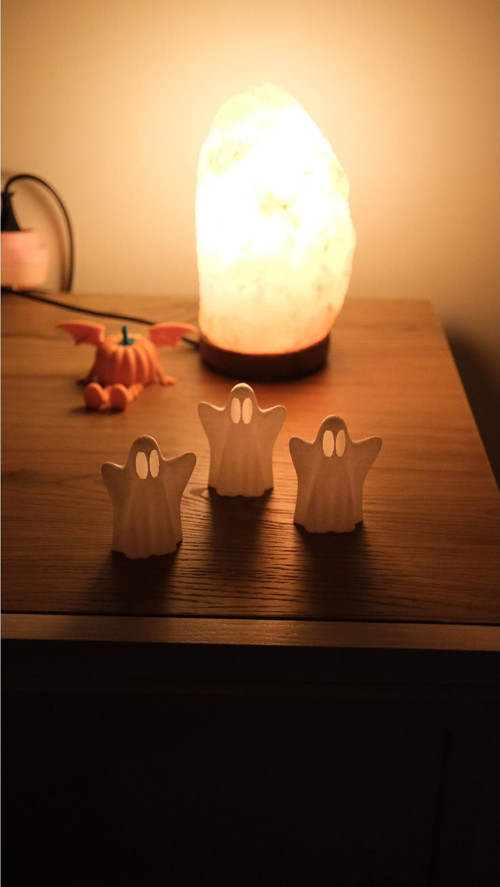 Halloween Temalı Üçlü Hayalet Figürü