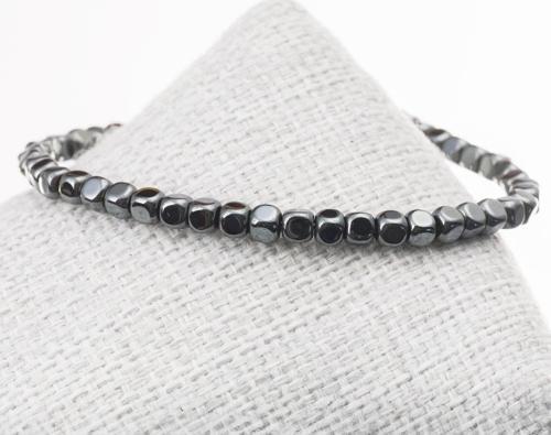 Hematit Taşı Küp Bileklik-4 Mm