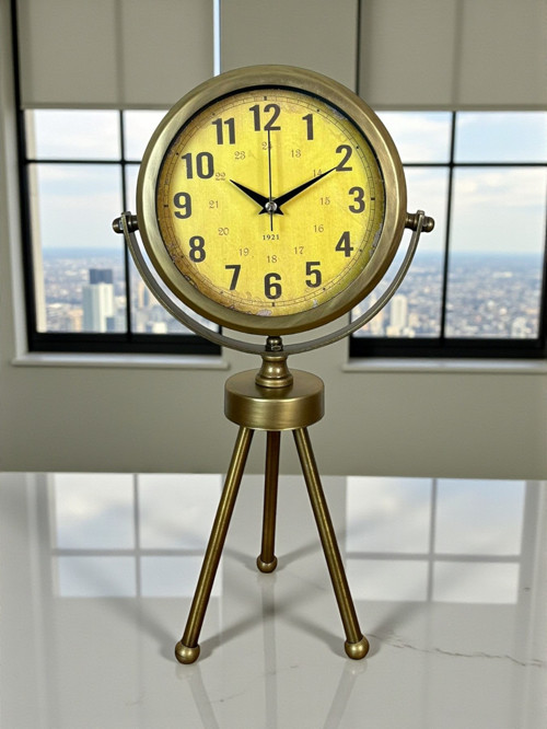 Zentime Eskitme Vintage Üç Ayaklı Masa Saati