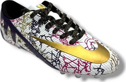037-26 Erkek Halı Saha Çivili Krampon Beyaz Mor