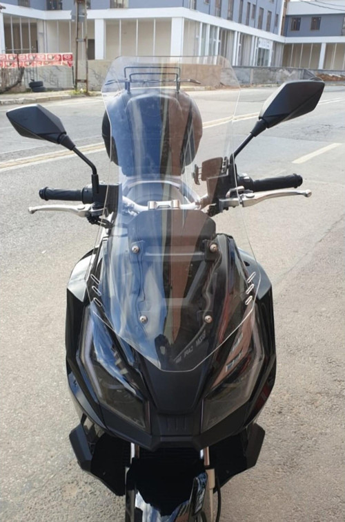 Apachi Ventro 150 Siperlik Ön Cam 2023-2025 Model 65cm Şeffaf Renkli 4mm