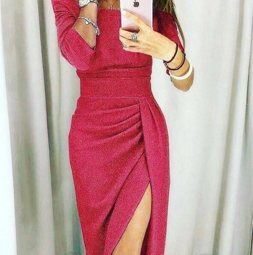 Kadın Uzun Kollu Kayık Yaka Büzgü Ve Maxi Boy Yırtmaç Detay Simli Kadife Kumaş Elbise
