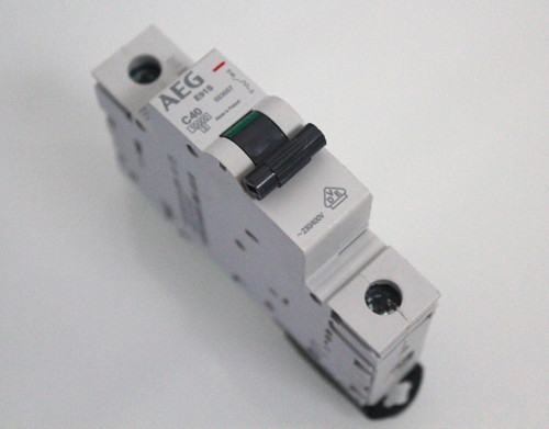 E91S C40 40A Mini Otomatik Sigorta 1P 230/400V DIN Ray Devre Kesici