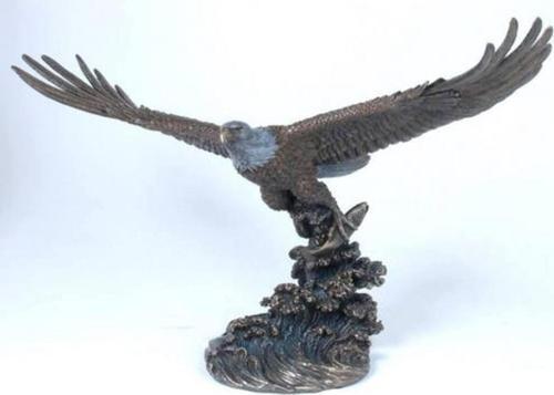 VERONESE BİBLOLAR Hayvanlar Alemi KARTAL BALIK AVINDA 54x25x38 cm JWU74876A4