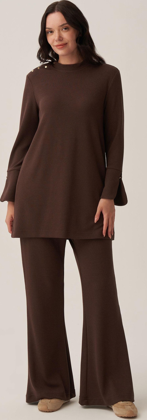 Kahve-Pilise Detaylı Pantolonlu Takım