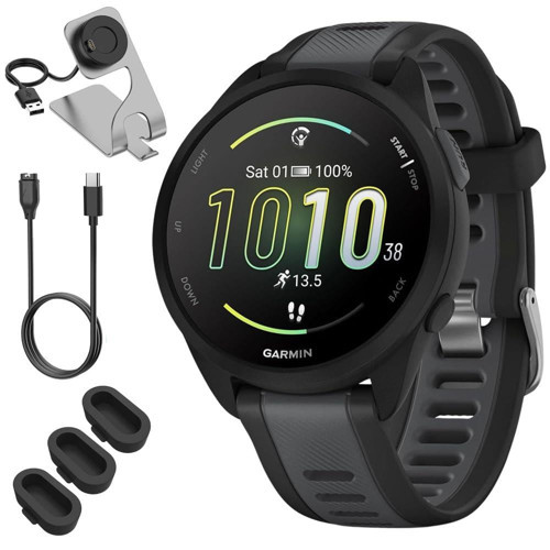 010-02863-20 Forerunner 165 Akıllı Spor Saat, Deco Essentials Şarj İstasyonu, 3X Silikon Toz Kapağı ve USB Tipiyle Siyah + Barut Grisi Paketi...