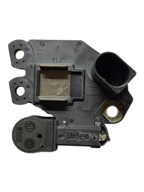593873 Bmw, Mercedes Bss Uçlu Soketli Valeo Alternatör Konjektörü