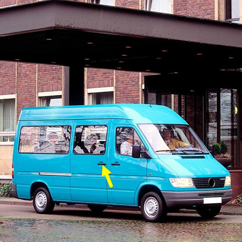 Mercedes Sprinter 1995-2006 Sağ Orta Sürgülü Dış Kapı Kolu A9017600459