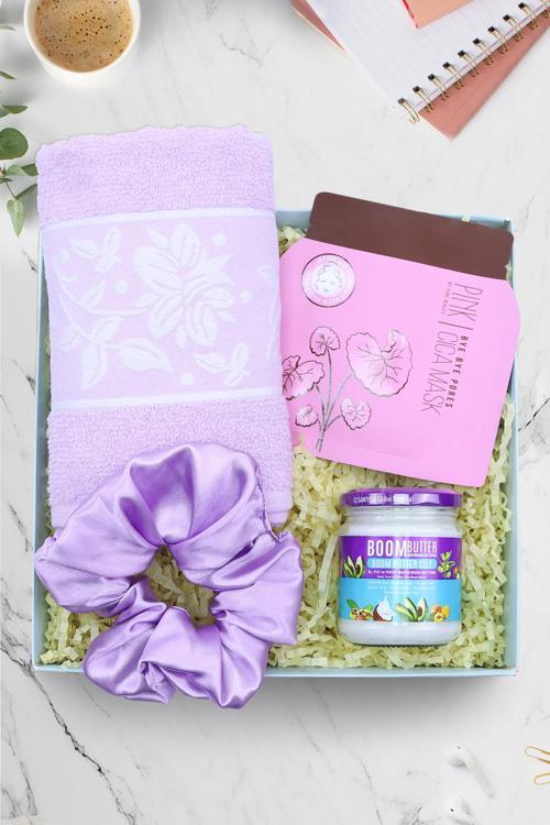 Boom Butter Cilt Bakım Yağı & El Ve Yüz Havlusu & Saten Toka & Yüz Maskesi Hediye Seti