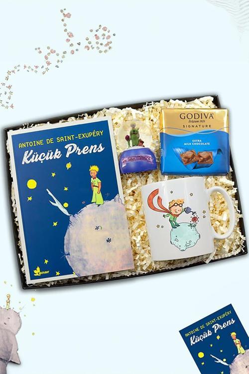 Küçük Prens Kitabı & Küçük Prens Baskılı Kupa & Godiva Çikolata & Küçük Prens Kar Küresi Hediye Seti