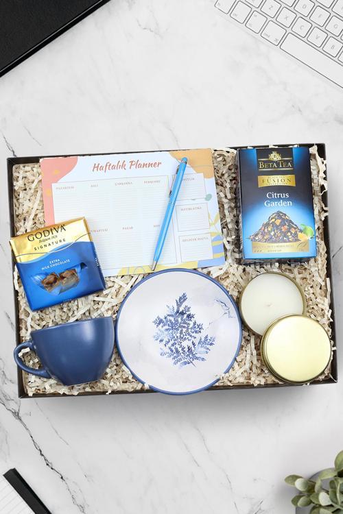Mavi Touch Pen & Haftalık Planner & Mavi Fincan & Godiva & Mum & Bitki Çayı Hediye Seti
