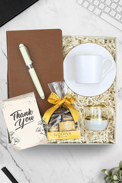 Roller Kalem-Kahverengi Defter-Gold Detaylı Beyaz Fincan-Godiva Naps-Kahve Su Bardağı Hediye Seti