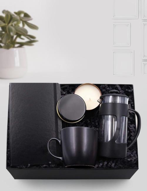 Siyah Defter & Metal Kutulu Mum & Siyah Kupa & Siyah French Press Hediye Seti