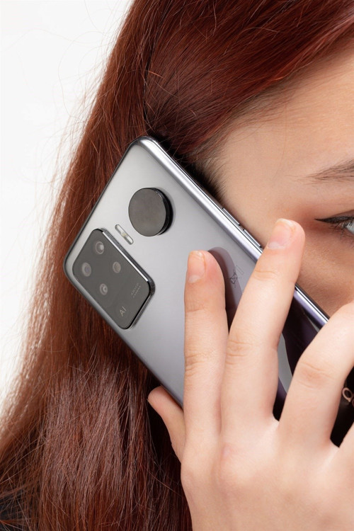 3'lü Aile Boyu Shungite (ŞUNGİT) Taşı Telefon Arkalığı