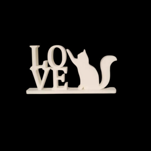 Aşkın ve Sevginin En Tatlı Hali: 3D Baskı 'LOVE' Kedi Figürlü Dekoratif Masa Üstü Objesi