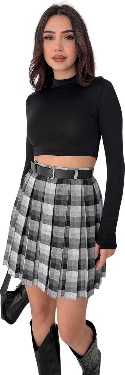 Kadın Pileli Ekose Mini Short Etek – Grunge Charm