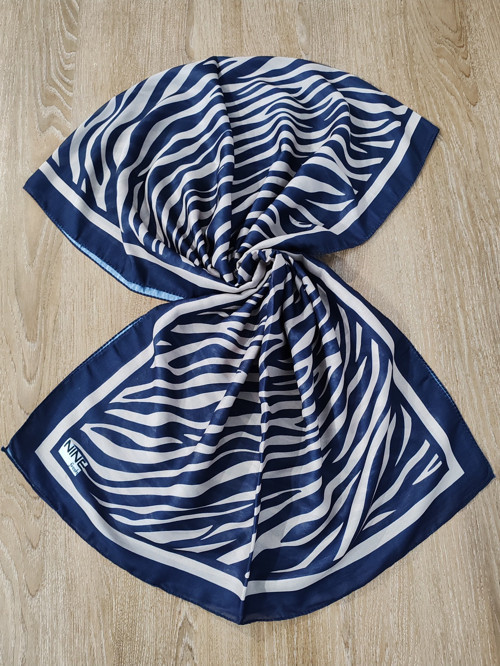 Nine Fresh Zebra Desenli Pamuklu Şal Laci