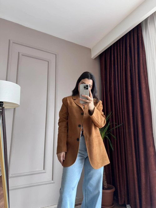 Yandan Cepli Düğmeli Süet Taba Blazer Ceket