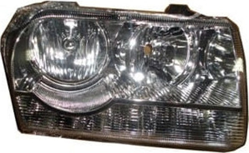 Chrysler 300C- 2005-2007; Far Lambası Sağ Manuel (Altı Düz Tip) Oem No: (4805862Ad)