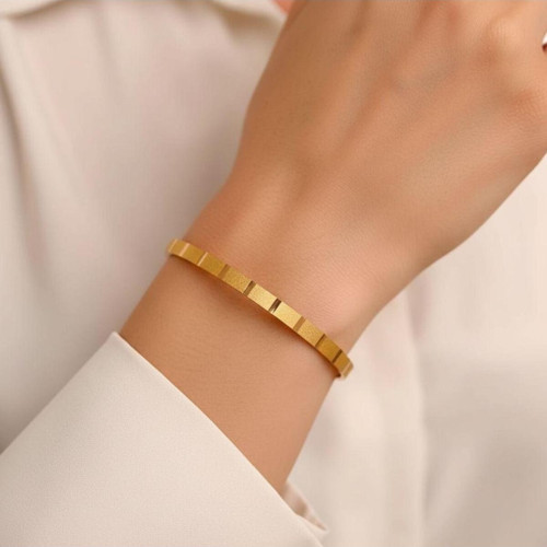 8 gr (GRAM) Çizgili Çöp Bilezik 22 Ayar Altın Yatırımlık işçiliksiz