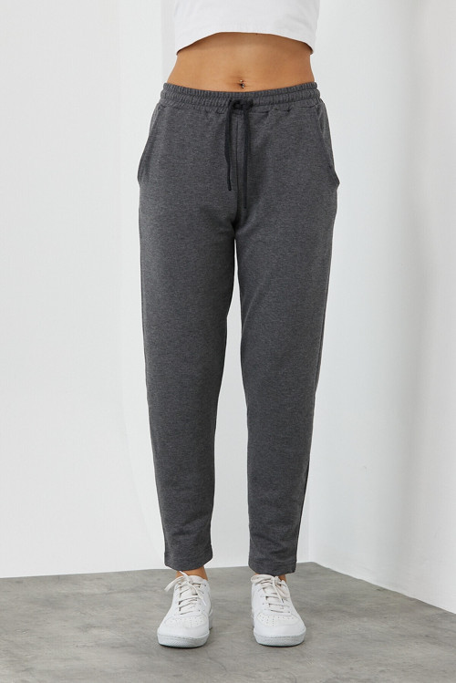 Kadın Antrasit Regular Fit Düz Paça Beli Lastikli Bağcıklı Eşofman Altı