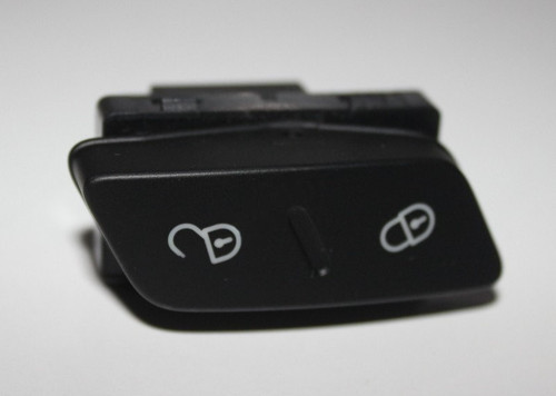 VOLKSWAGEN MERKEZİ KİLİT DÜĞMESİ GOLF5-6 JETTA5-6 5N0962125