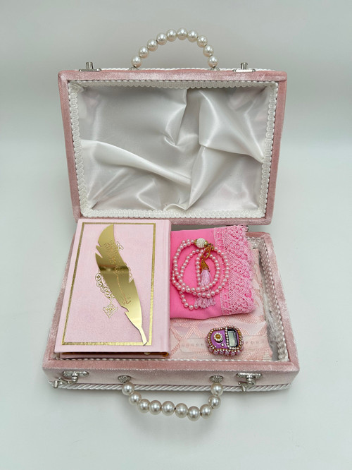 6 Parça Pembe Sandıklı Bohçalık Çeyizlik Seccade Takımı Gelin Damat Seti