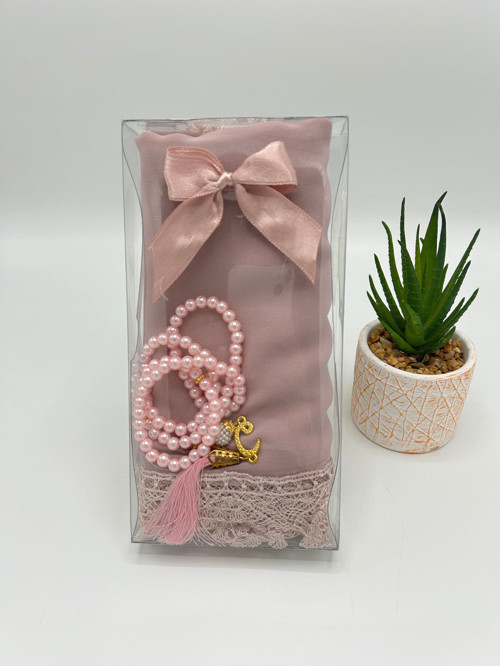 Pembe Çeyizlik, Hediyelik, Bohçalık, Kutulu Namaz Örtüsü Ve Tesbih Seti (Mevlit Sünnet Hac Umre)