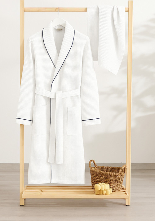 Beyaz Pike Soho Bornoz Set - Unisex Bornoz Ve Havlu - Pamuklu 60X100Cm Havlu - L/ Xl