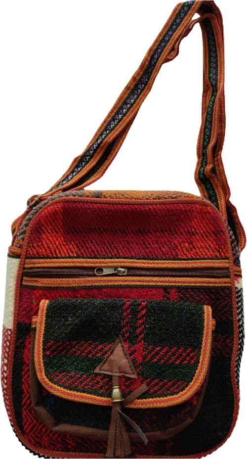 Kilim Desenli Dokuma Omuz Çantası