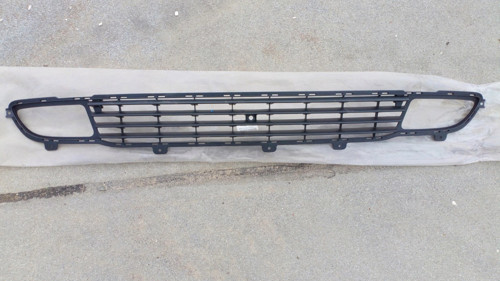 Opel Zafira Ön Tampon Panjuru Delikli 1999-2004 (Oem No: 90597503)