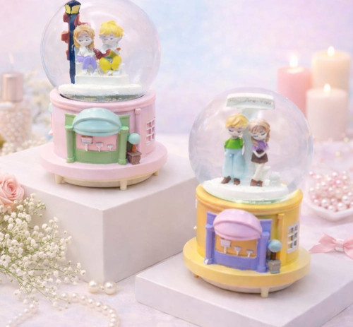 Büro Ev Ofis Dekoru için Tekli Maksi Aşıklar Motif Kar Küresi