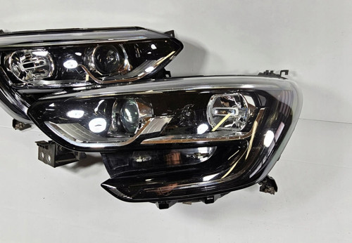 Renault Megane Ön Far Eltouch Sağ 2016- (Oem No: 260102686R)