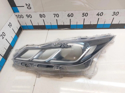 Toyota Corolla Ön Far Elektrikli Ledli Sol 2018 (Oem No: 8110B02T30)