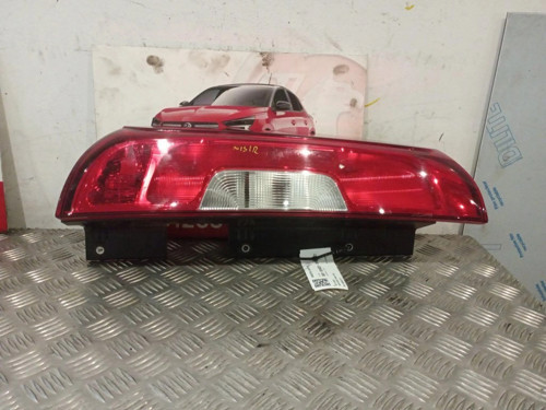 Fiat Doblo Arka Stop Çıft Kapı Sol 2015- (Oem No: 52044717)