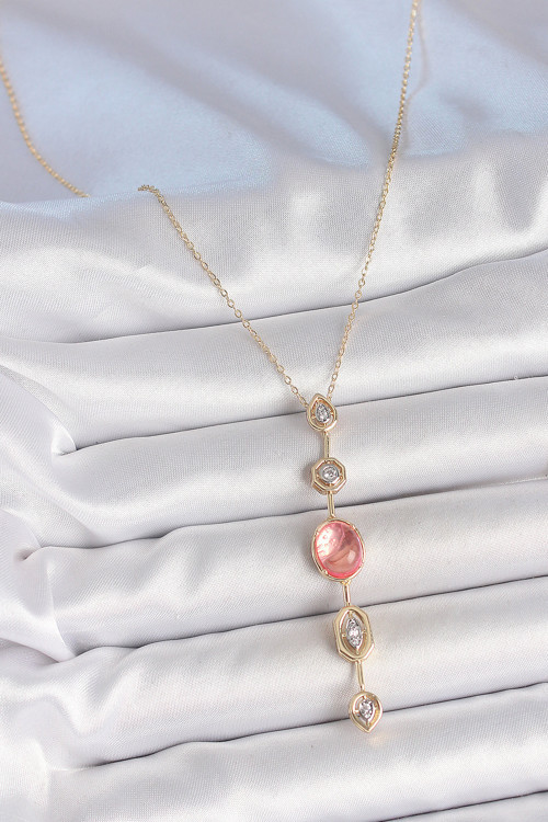 Pirinç Zincir Pembe Zirkon Taşlı Y Kolye (Gold Renk)