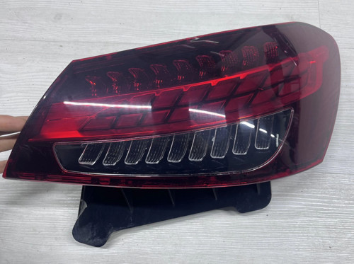 Mercedes E Class 2016- Stop Lambası İç Sol (Oem No:A2139068305)