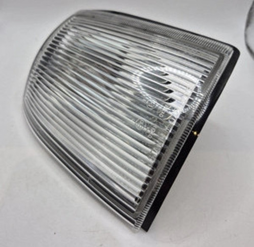Mazda B2500 Pıckup Ön Sinyal Beyaz Sol 1998-2001 (Oem No: U009-51-36Xc)