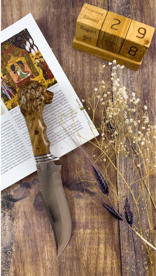 Avcı Bıçağı Kamp Bıçağı Aslan Işlemeli Deri Kılıf Hediyeli Outdoor Bıçak El Yapımı Hediyelik Eşya