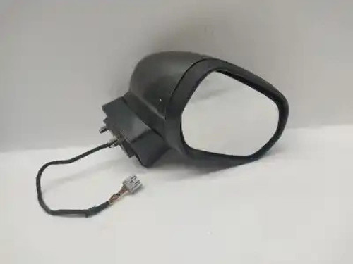 Ford Fiesta Ayna Elektrikli Isıtmalı Sinyalli Çever Aydınlatmalı Kör Nokta Uyarı Astarlı Sağ 2017- (