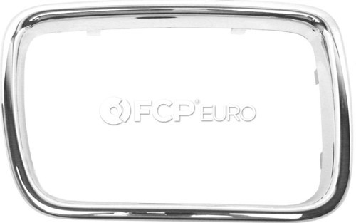 Bmw 5 Serisi Ön Panjur Nık Sağ 1994-1995 (Oem No: 51138148726)