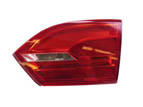Volkswagen Jetta Arka Stop İç Sağ 2010- (Oem No: 5C6945094)