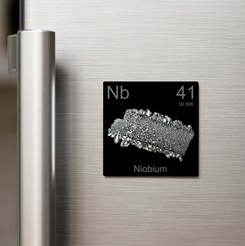 Niobium (Niyobyum) Elementi – Baskılı Buzdolap Magneti Kare – 9x9 cm